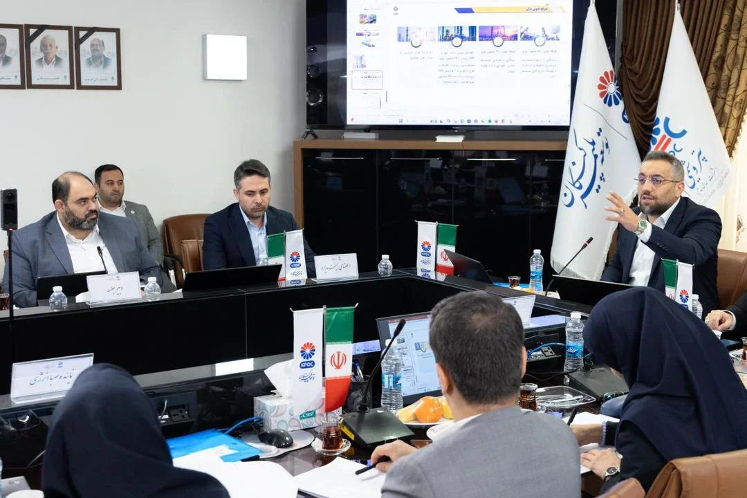 مجمع عمومی عادی سالیانه شرکت توسعه پلیمر كنگان با حضور سهامداران برگزار شد