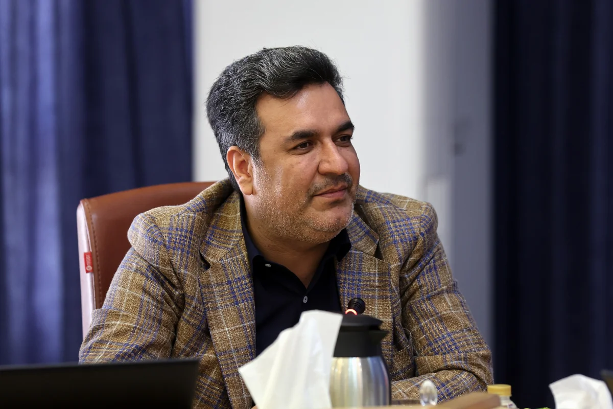 یادداشتی به قلم غلامرضا جمشیدی؛ برنده نشان عالی پتروفن از چگونگی گذار «نوری» از نگاه صرفاً «عملیاتی» به مدیریت «پایدار» می‌گوید